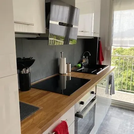 Appartement Superbe 2 Pieces Avec Piscine