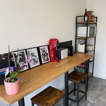 Appartement Superbe 2 Pieces Avec Piscine *